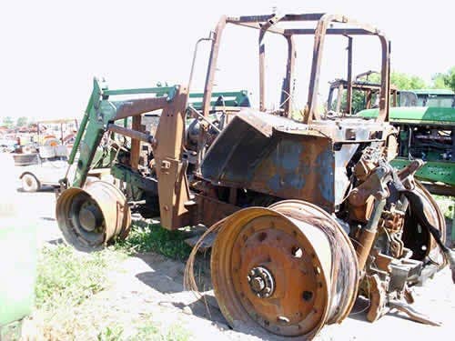 Used John Deere 7700 Tractor parts.