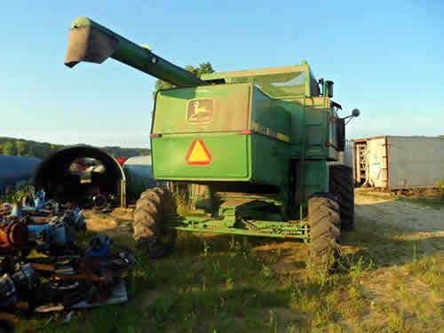 Used John Deere 7720 Combine parts.