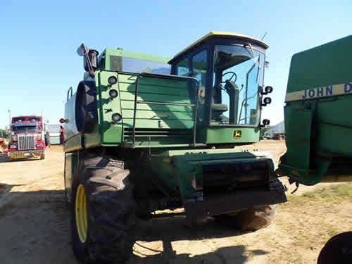 Used John Deere 7720 Combine parts.
