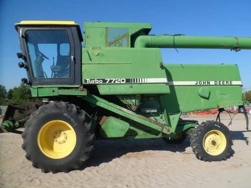 Used John Deere 7720 Combine parts.