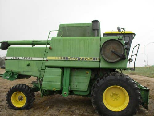 Used John Deere 7720 Combine parts.