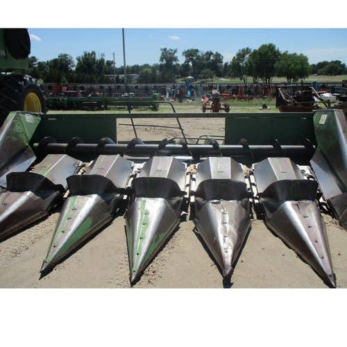 Used John Deere 7720 Combine parts.