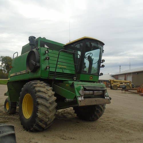 Used John Deere 7720 Combine parts.