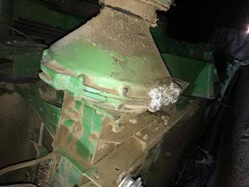Used John Deere 7720 Combine parts.
