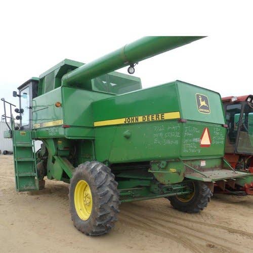 Used John Deere 7720 Combine parts.
