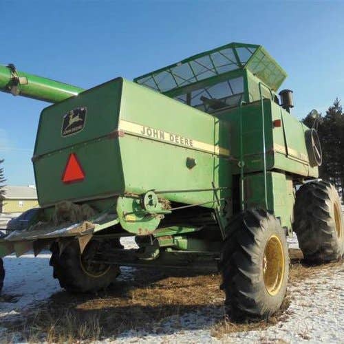 1985 Used John Deere 7720 Combine parts.