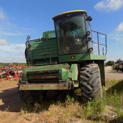 Used John Deere 7720 Combine parts.