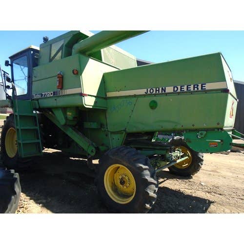 Used John Deere 7720 Combine parts.