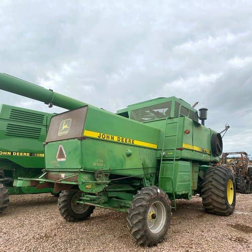 Used John Deere 7720 Combine parts.
