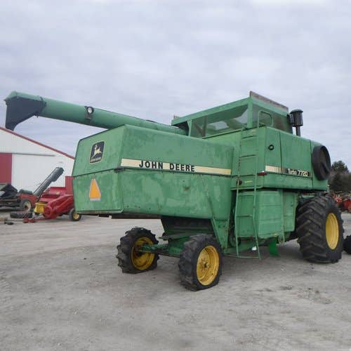 Used John Deere 7720 Combine parts.