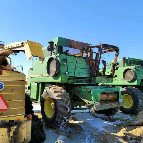 Used John Deere 7720 Combine parts.