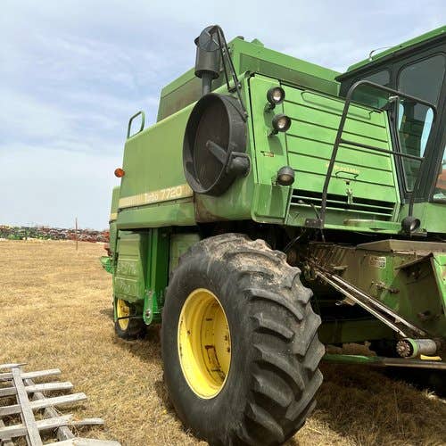 Used John Deere 7720 Combine parts.