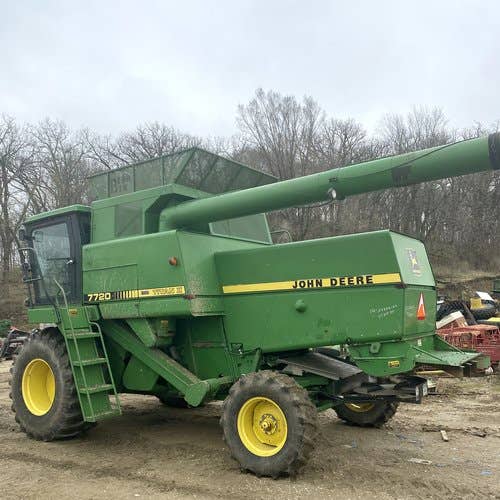 Used John Deere 7720 Combine parts.