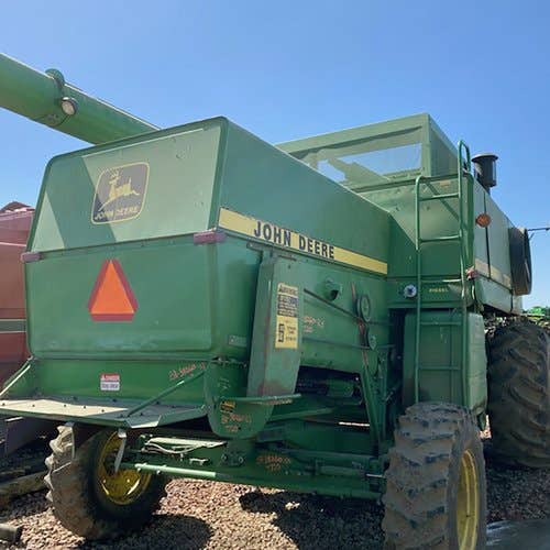 Used John Deere 7720 Combine parts.