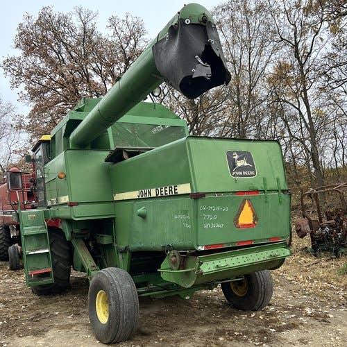 Used John Deere 7720 Combine parts.