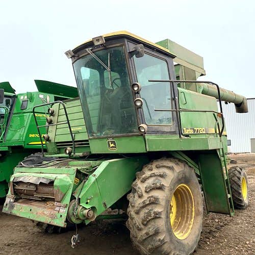 Used John Deere 7720 Combine parts.