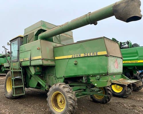 Used John Deere 7720 Combine parts.