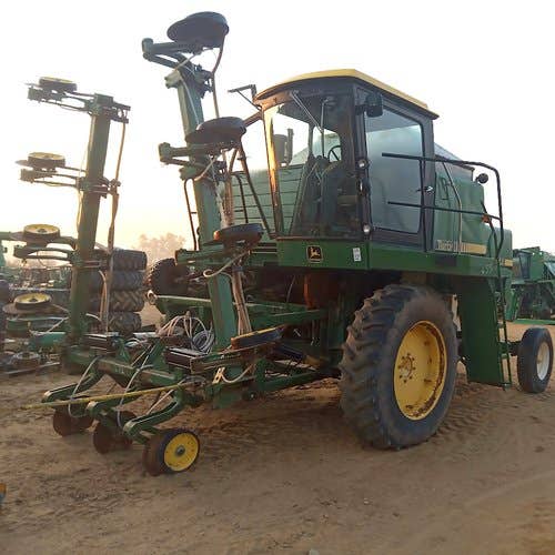 Used John Deere 7720 Combine parts.