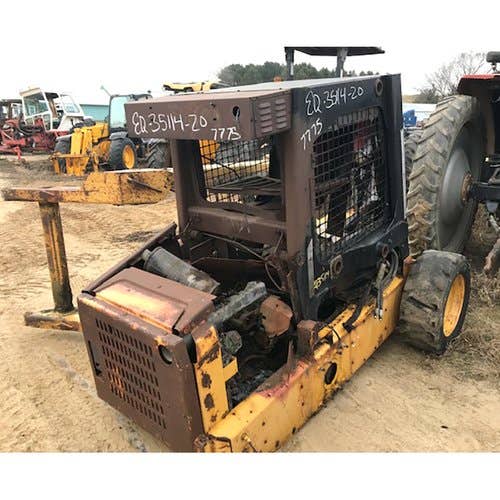 Used John Deere 7775 Skid Steer Loader parts.