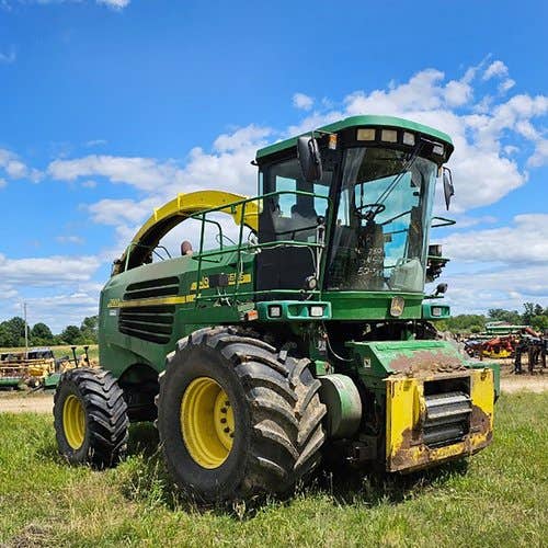2004 Used John Deere 7800 Harvester parts.