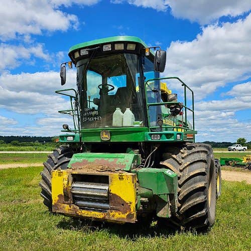 2004 Used John Deere 7800 Harvester parts.