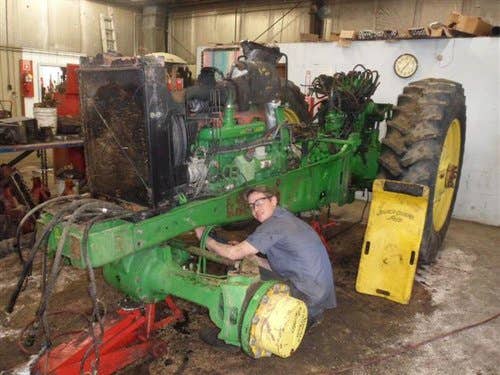 Used John Deere 7800 Tractor Parts Used John Deere 7800 Tractor Parts