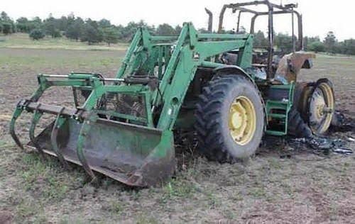 Used John Deere 7800 Tractor parts.