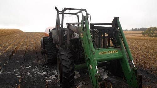 2000 Used John Deere 7810 Tractor parts.