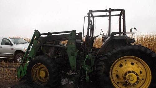 2000 Used John Deere 7810 Tractor parts.