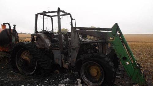 2000 Used John Deere 7810 Tractor parts.