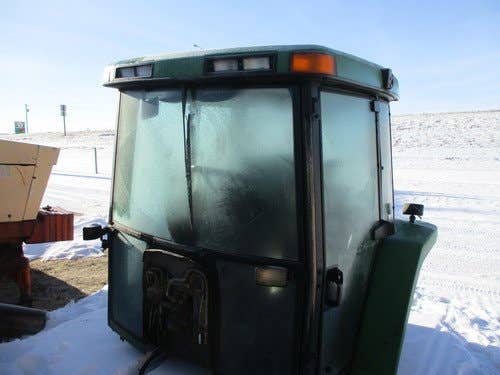 Used John Deere 7810 Tractor parts.