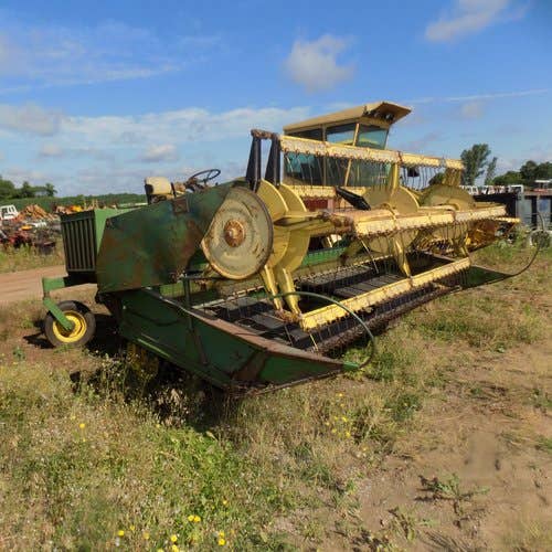 Used John Deere 800 Hay Cutting parts.