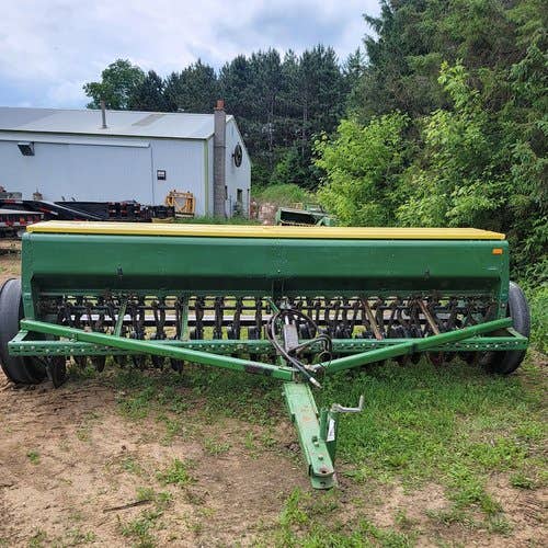 John Deere 8300 Drill for sale in: Downing, WI. 