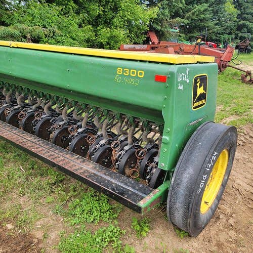 John Deere 8300 Drill for sale in: Downing, WI. 
