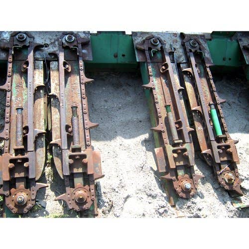 Used John Deere 843 Header parts.
