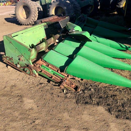 Used John Deere 843 Header parts.