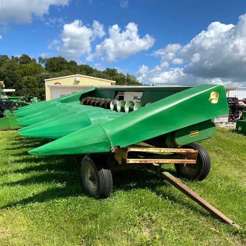 Used John Deere 843 Header Parts Used John Deere 843 Header Parts