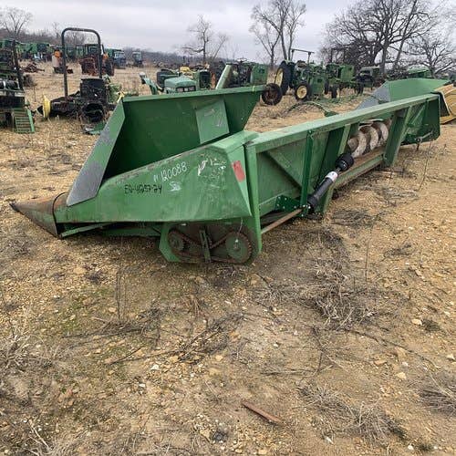 Used John Deere 843 Header parts.