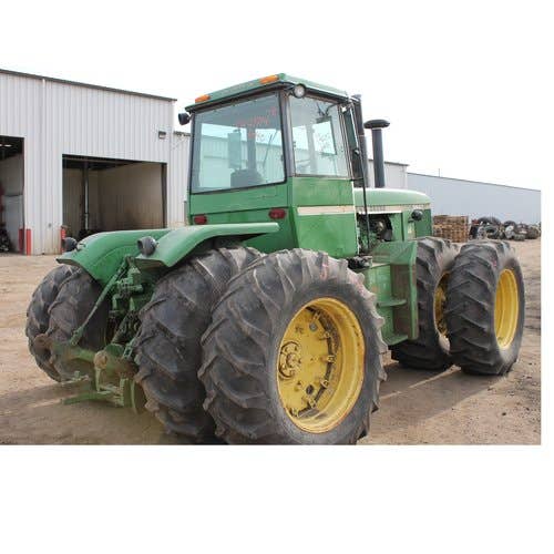 Used John Deere 8440 Tractor parts.