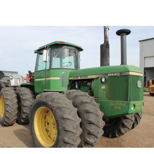 Used John Deere 8440 Tractor parts.