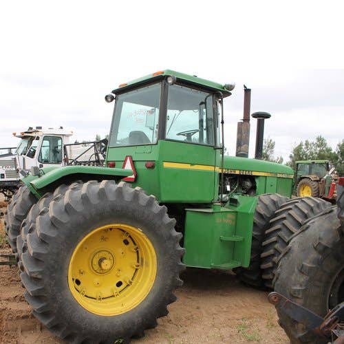 Used John Deere 8440 Tractor parts.