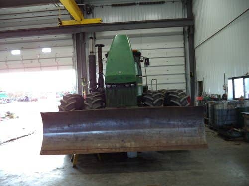 Used John Deere 8450 Tractor parts.