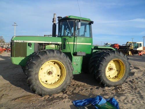 Used John Deere 8450 Tractor parts.