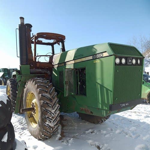 Used John Deere 8560 Tractor parts.