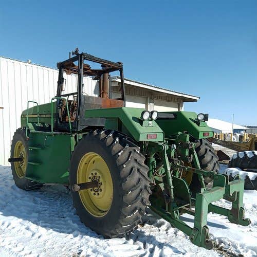 Used John Deere 8560 Tractor parts.