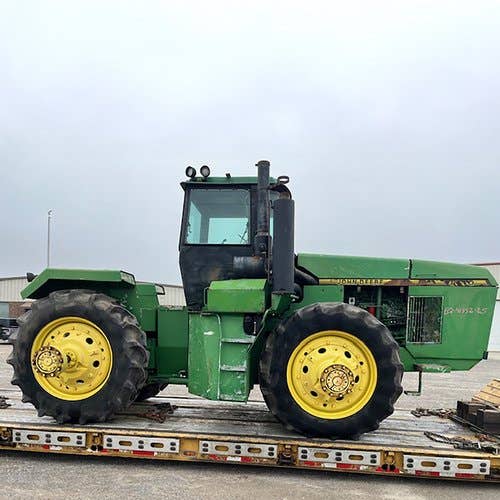 Used John Deere 8570 Tractor parts.