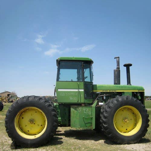 Used John Deere 8630 Tractor parts.