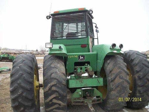 Used John Deere 8640 Tractor parts.