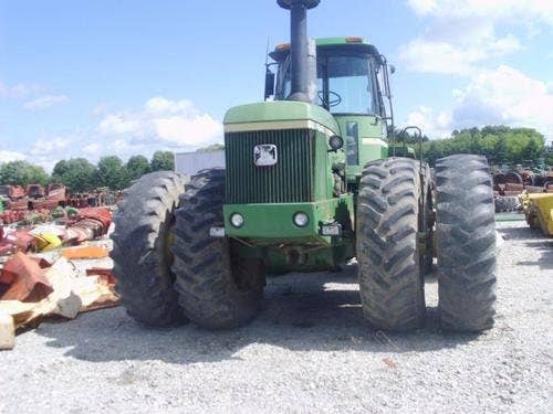 Used John Deere 8640 Tractor parts.