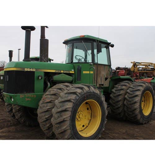 Used John Deere 8640 Tractor parts.